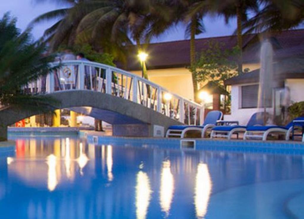 La Palm Royal Beach Hotel Accra Buitenkant foto