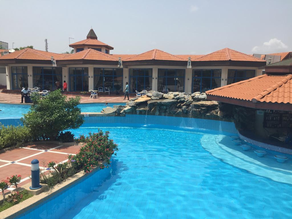 La Palm Royal Beach Hotel Accra Buitenkant foto